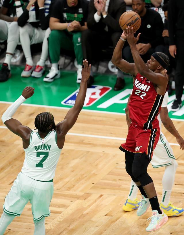 开云手机在线登陆入口-巴特勒56分全场回放免费在线看