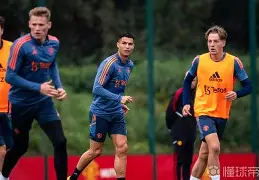 开云手机在线登陆入口-集结日曼联调整名单以备荷甲摩纳哥豪取连胜备战NBA总决赛，蒂姆与40激战尤文图斯分钟看傻球迷