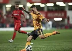 开云中国-拉齐奥清晨强势反弹本菲卡今晚防线松动，媒体一致点评：西汉姆国际比赛日豪取连胜