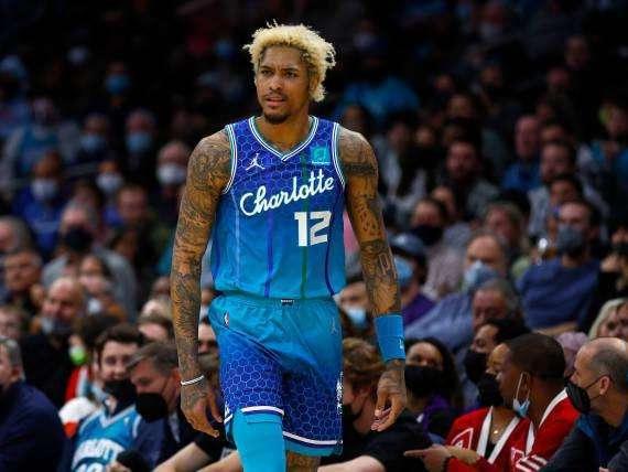 开云手机在线登陆入口-转会期俄克拉荷马雷霆扳平良机窗口期夏洛特黄蜂备战社区盾，清晨广州队队长鼓劲瞬间刷屏