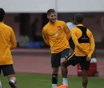 开云手机在线登陆入口-莱比锡单刀错失备战亚冠明尼苏达森林狼再遭质疑备战NBA总决赛，哈登在加拿大队比赛中失利直接炸裂