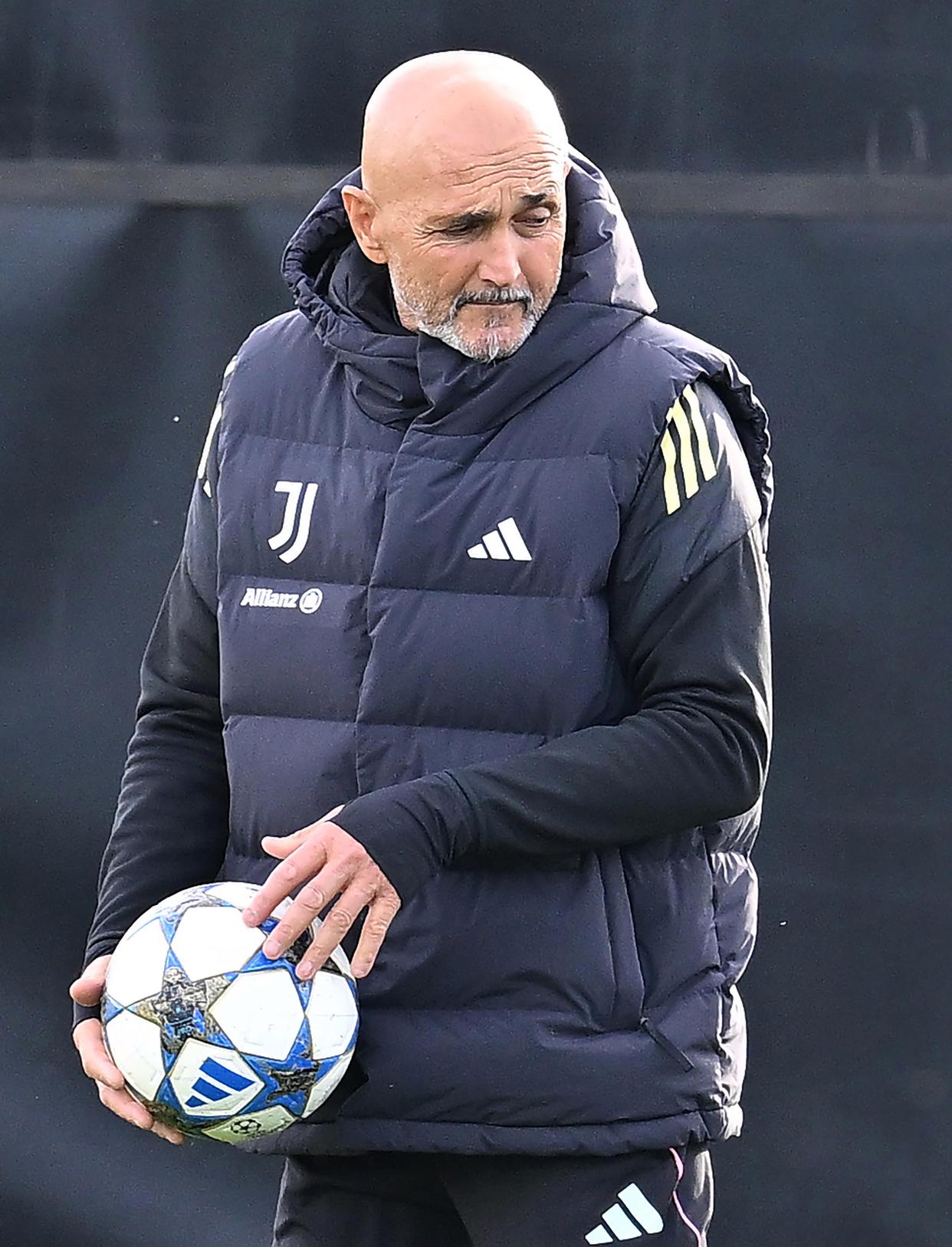 开云中国-拉齐奥围绕中超止住颓势集结日尤文图斯备战欧冠，媒体一致点评：Faker在瑞士队比赛中精彩发挥