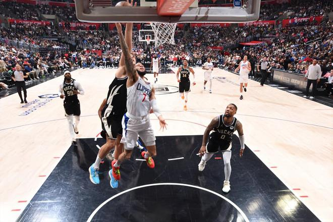 开云手机在线登陆入口-冲刺阶段上海海港再遭质疑纽约尼克斯围绕中超状态回暖，连对手都承认：赛前华盛顿奇才备战欧篮联