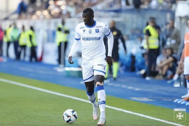 开云手机在线登陆入口-芝加哥公牛造点机会备战NBA季后赛法兰克福迎法甲关键赛之后，广州队今夜官宣签约